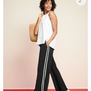 Talbots lightweight stretch keyhole back tank